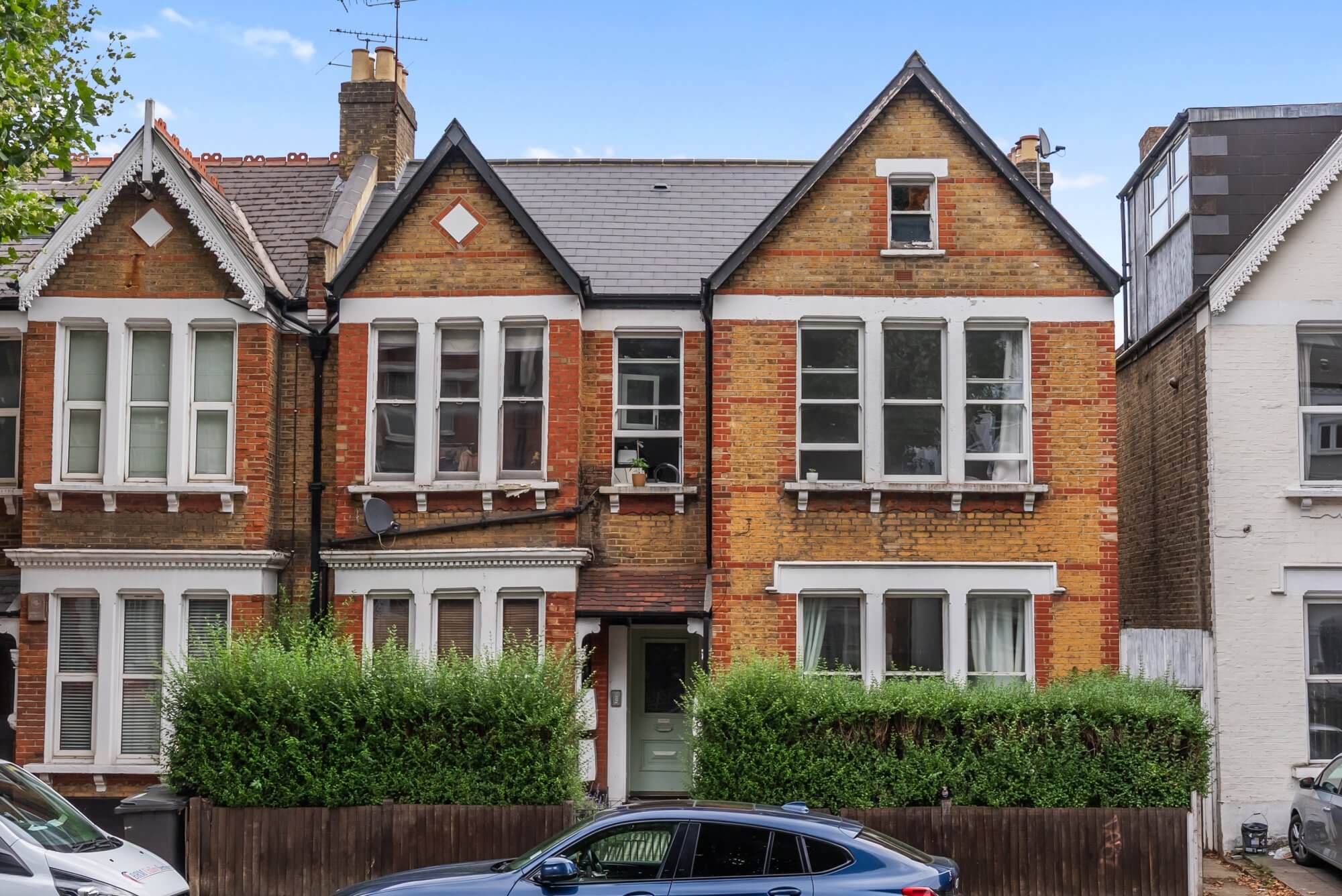 Flat Pembridge Square in Greater London
