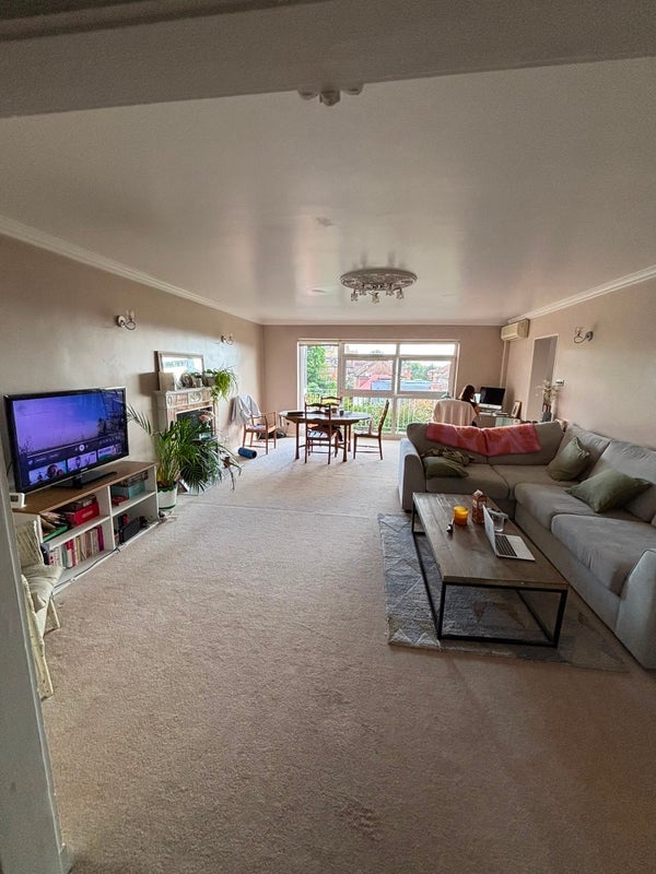 Room Sunnyside in Greater London