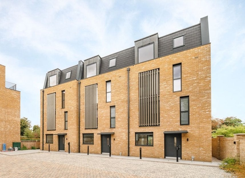 House Bryanston Close in Greater London