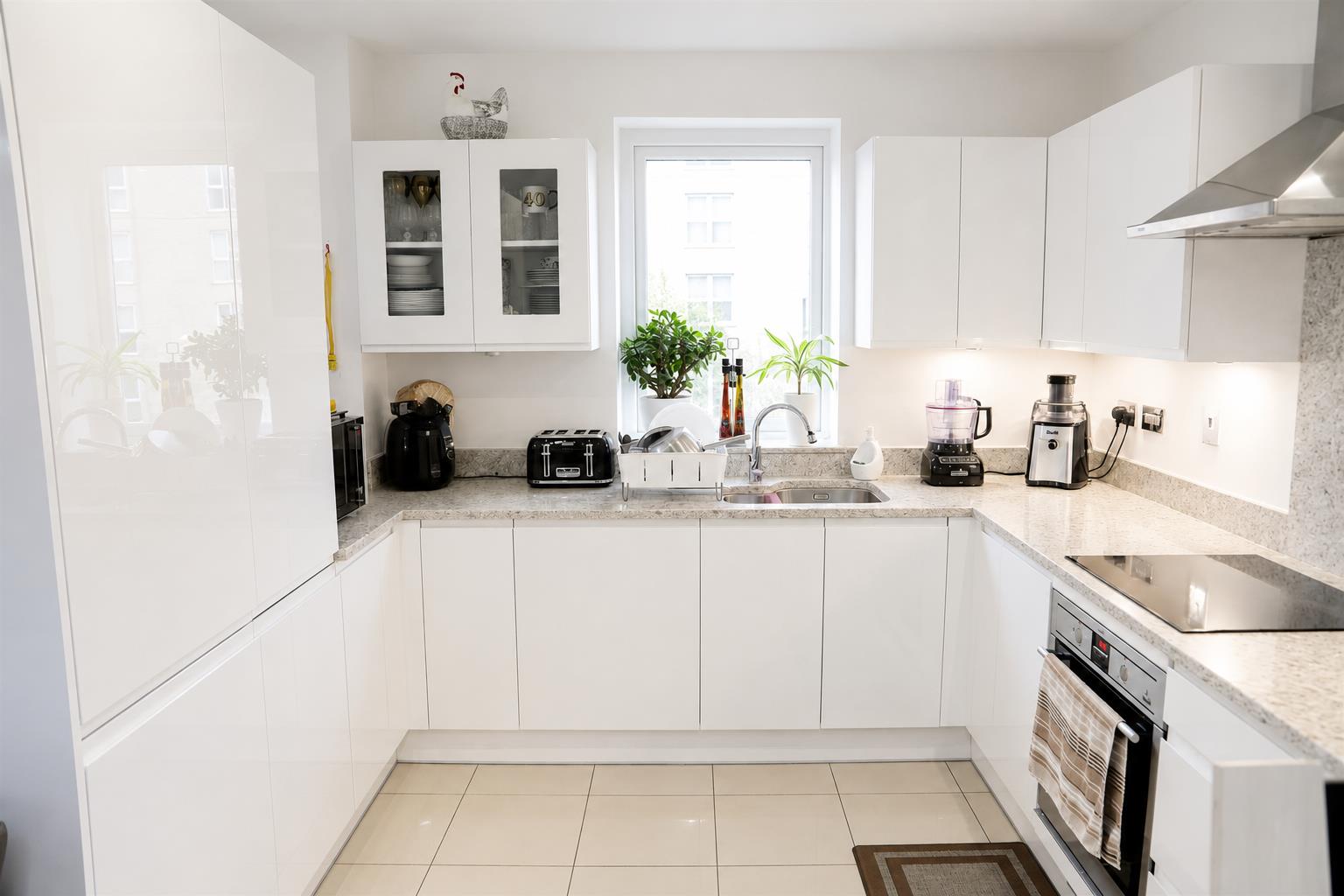 Room Hunting Place in Greater London