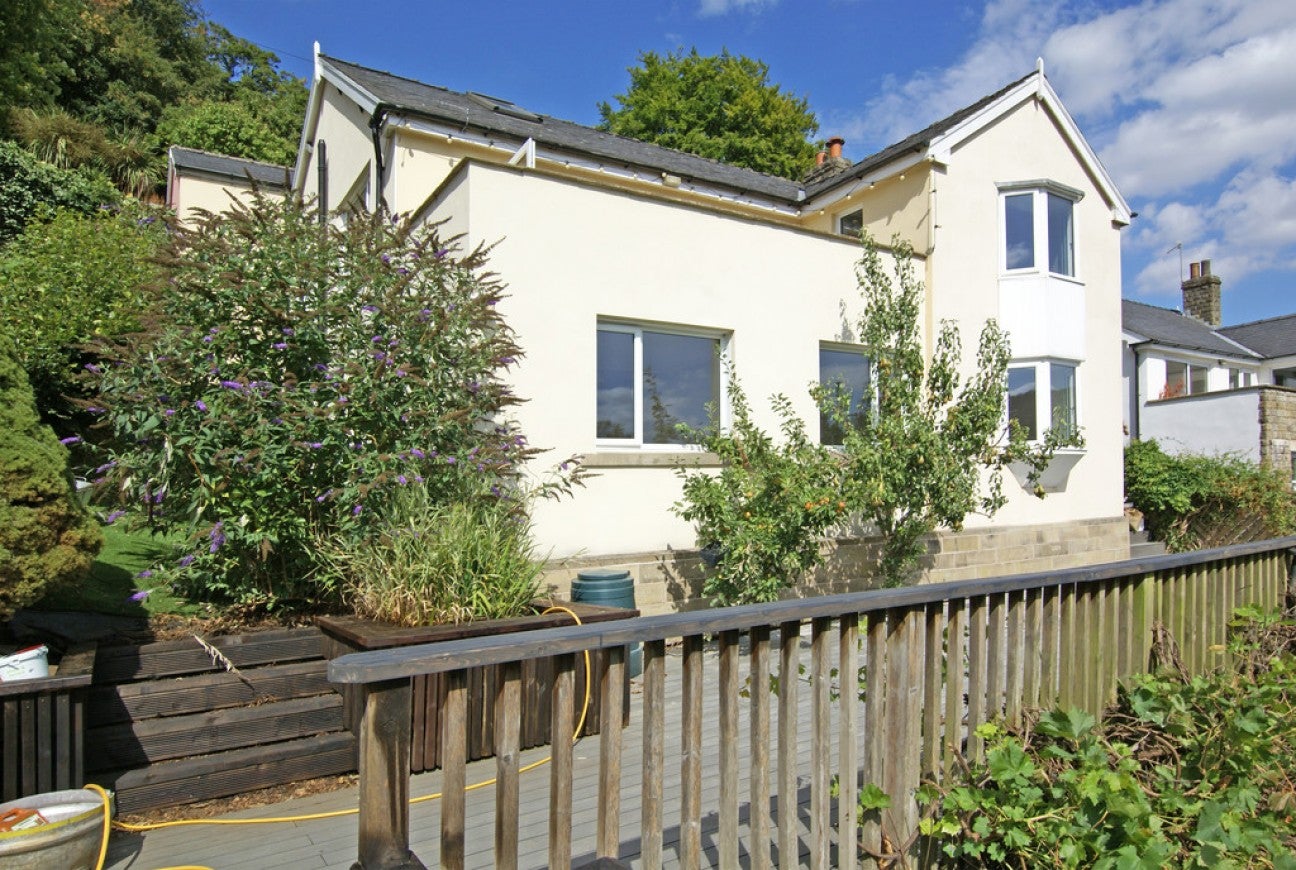 House North Parade in Derbyshire Dales