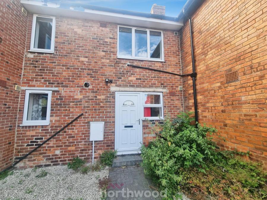 Flat Holmes Carr Crescent in Doncaster