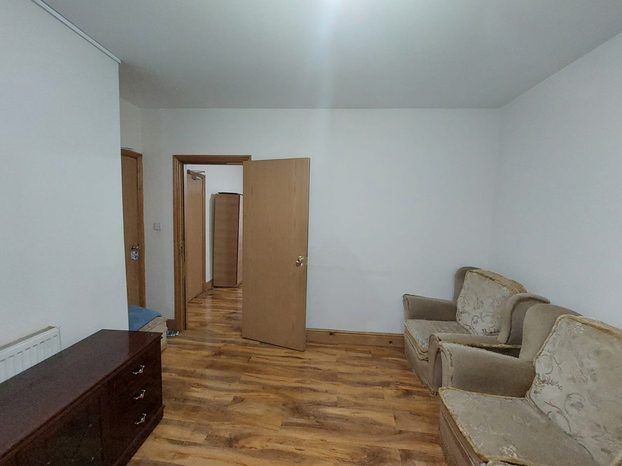Flat Chudleigh Crescent in Greater London