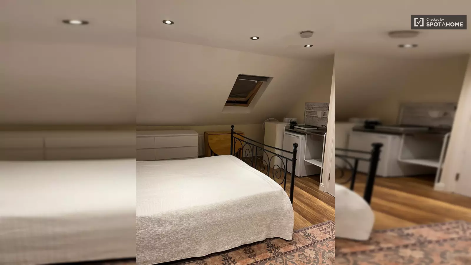 Flat Eastcote Avenue in Greater London