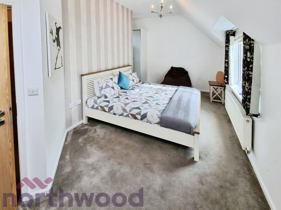 Room Firth Boulevard in Warrington