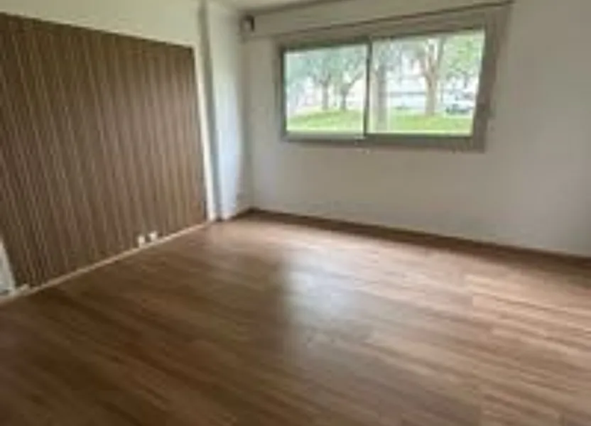 Flat Rue du Nivernais in Brest