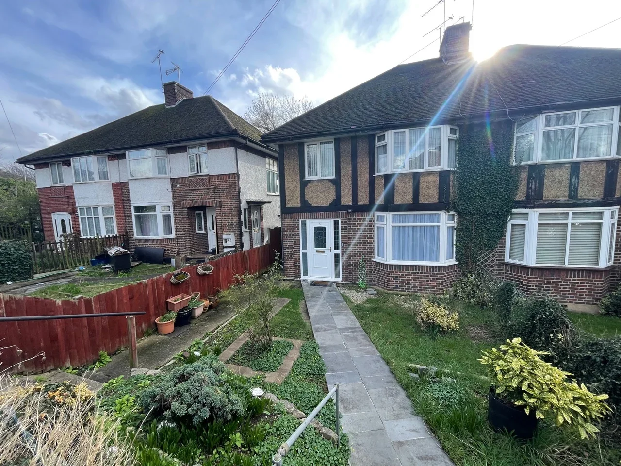 Flat Selborne Gardens in Greater London