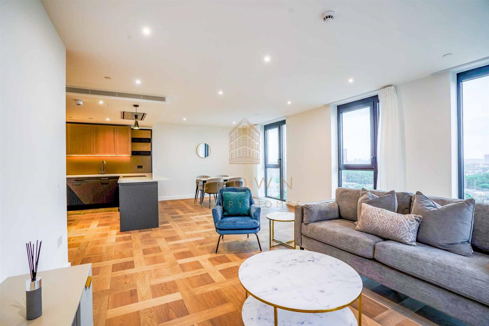 Flat Merino Gardens in Greater London