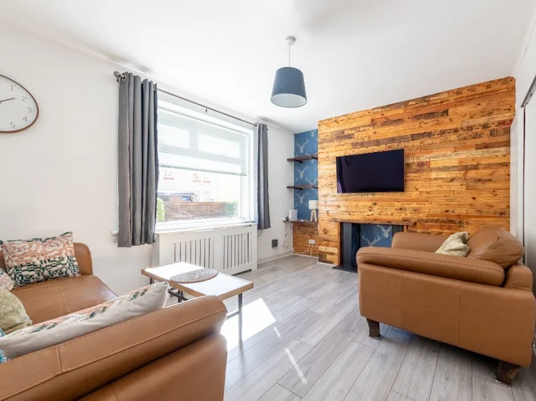 Flat Stenhouse Avenue West in City of Edinburgh