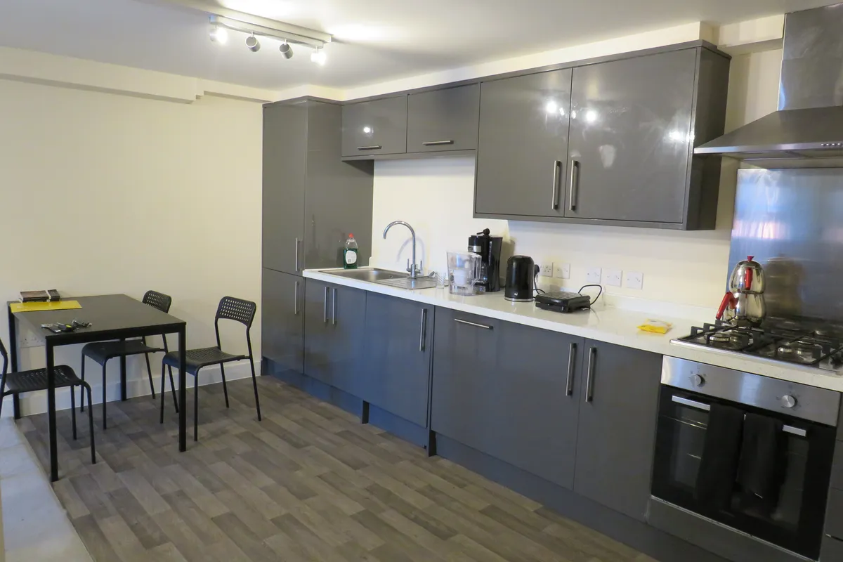 Flat Grosvenor Yard in West Suffolk