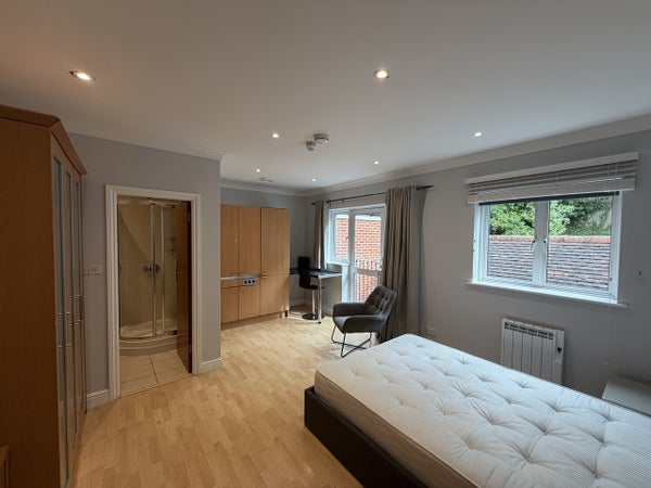 Flat Marlow Bottom in Marlow Bottom
