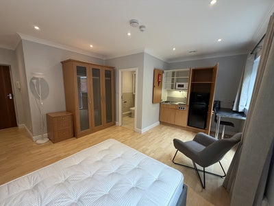 Flat Marlow Bottom in Marlow Bottom
