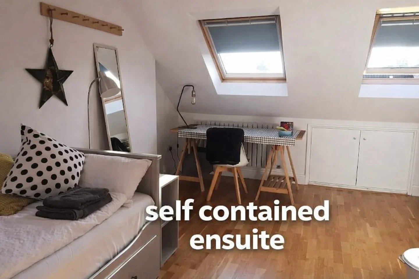 Room Newport Road in Greater London