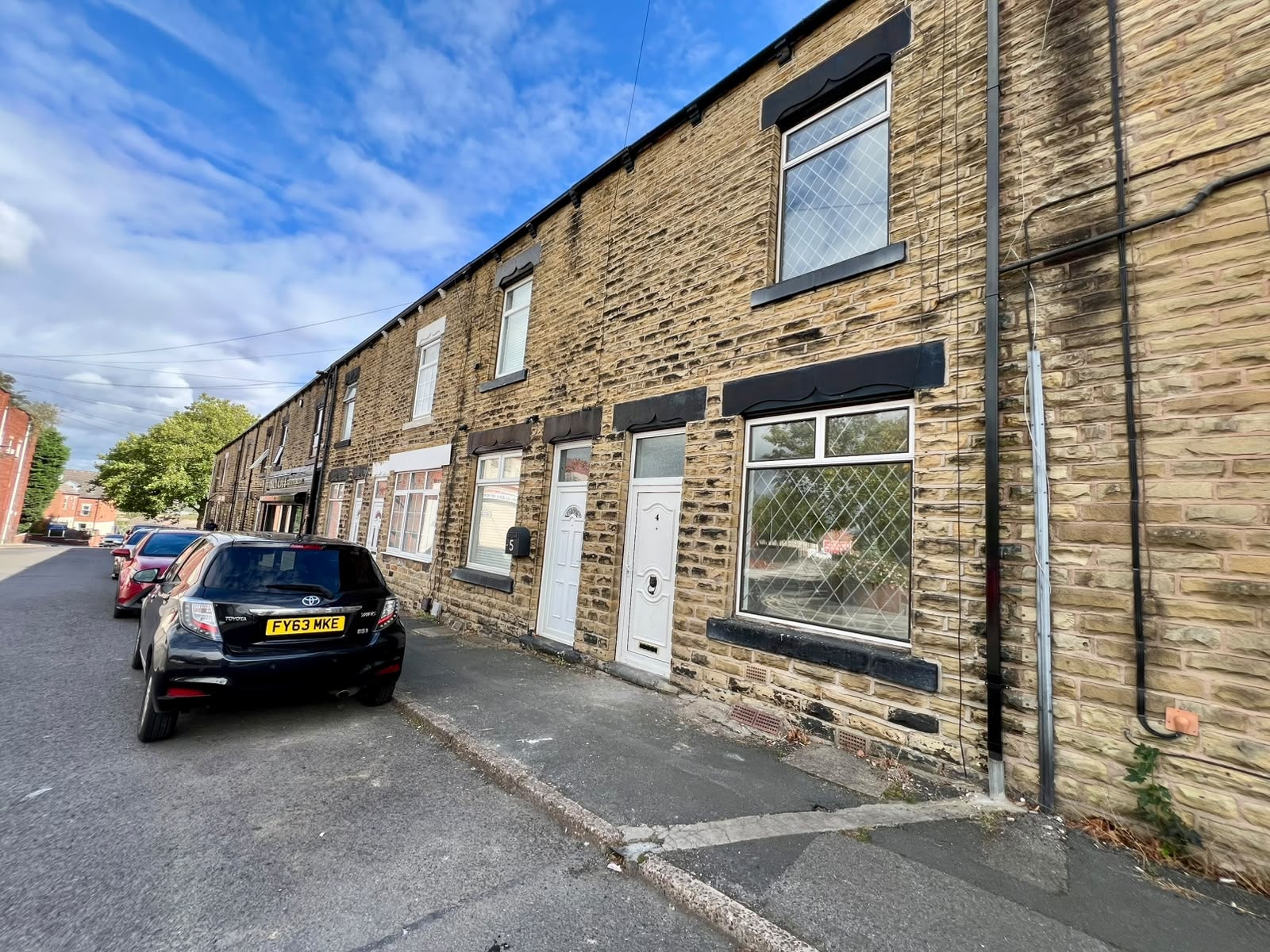 House Belle Green Lane in Barnsley