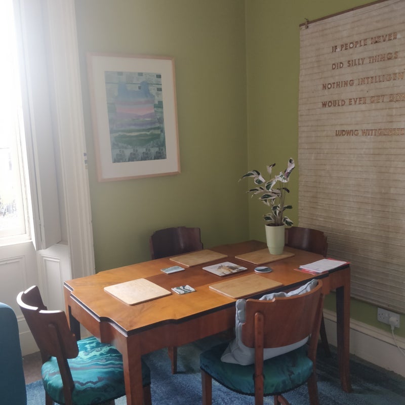 Flat Cobden Crescent in City of Edinburgh