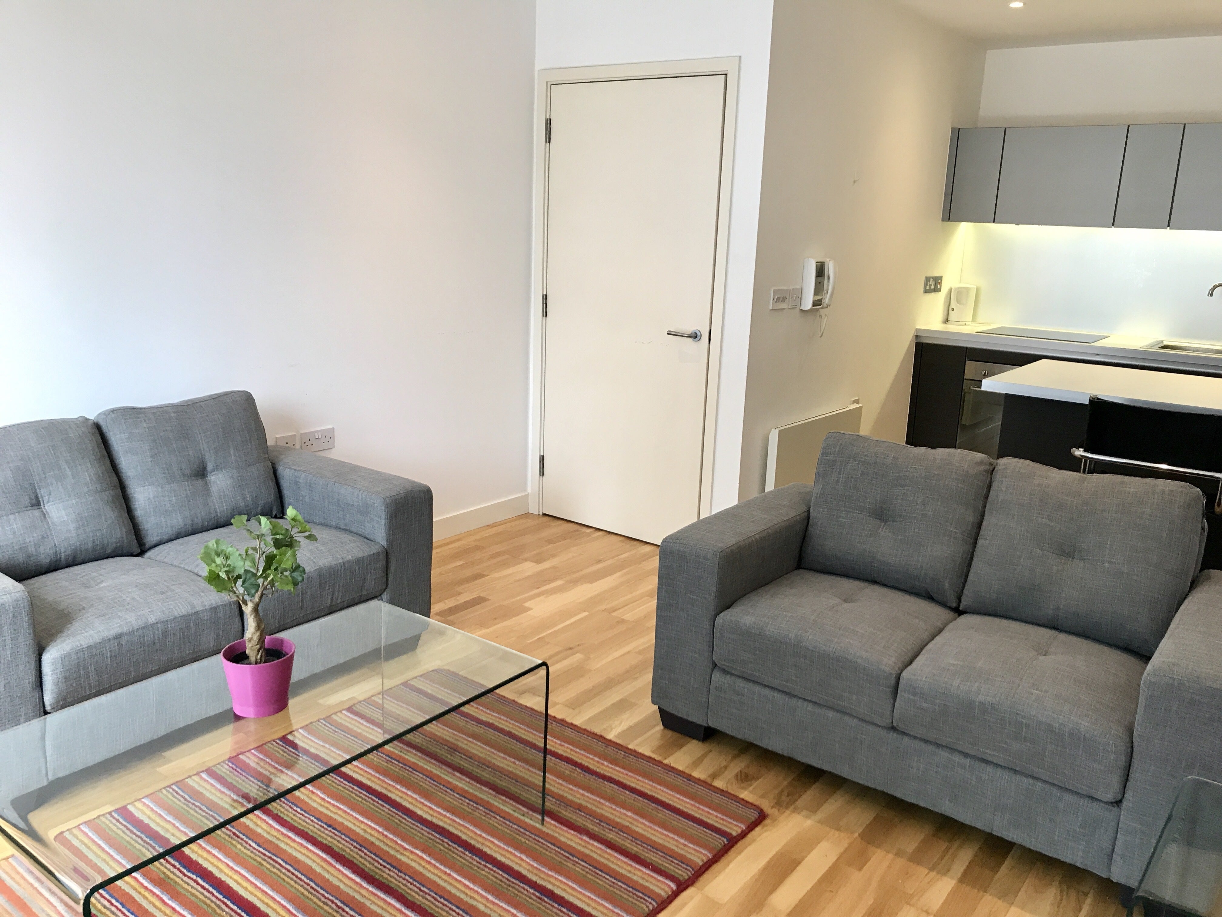 Flat Piccadilly Place in Manchester