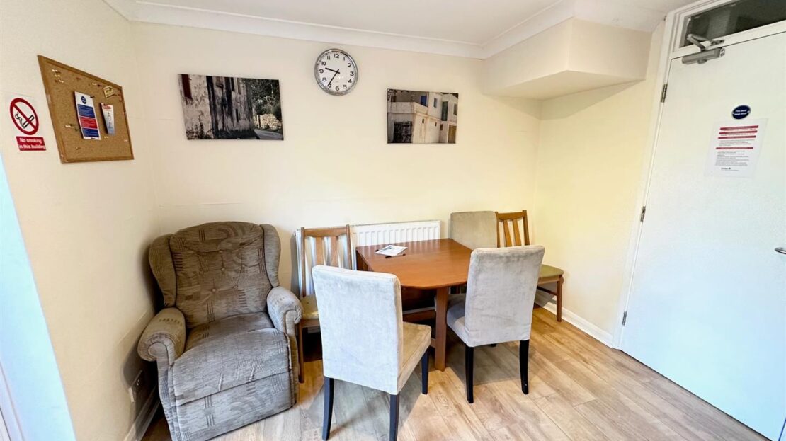 House Braybourne Close in Greater London