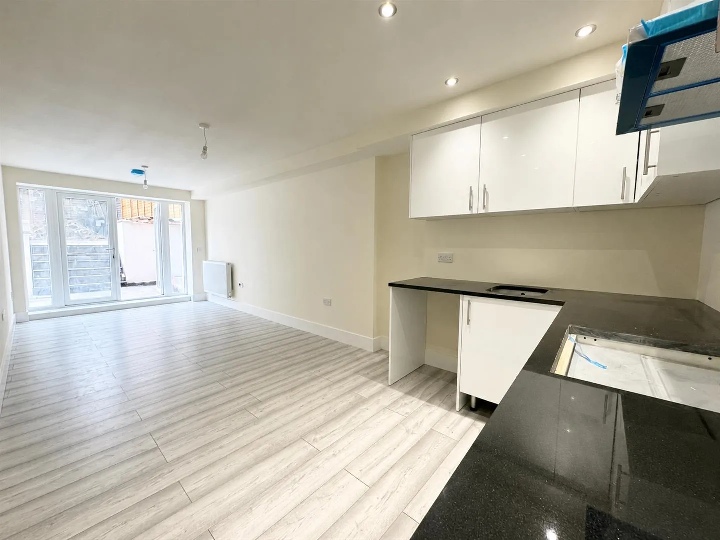 Flat Crouch Hill in Greater London