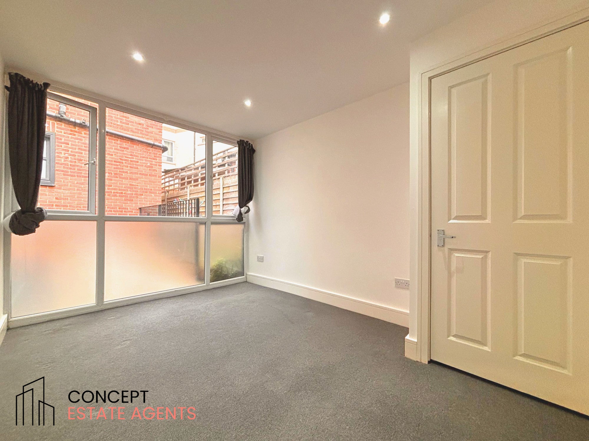 House Cowdrey Road in Greater London