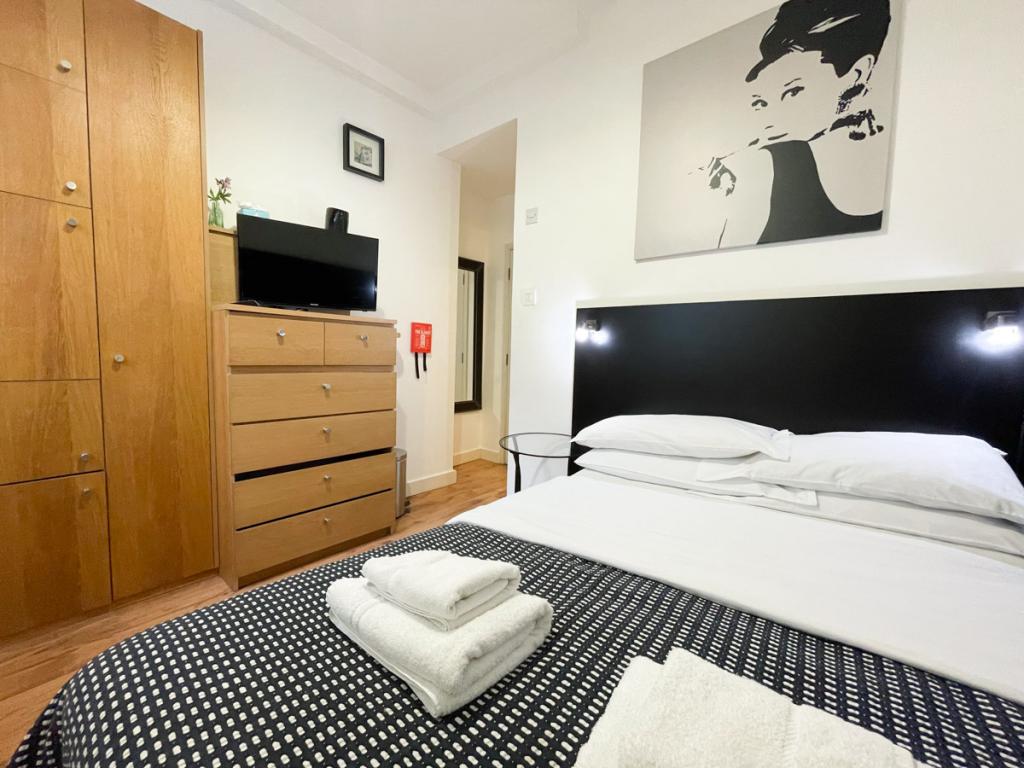 Flat North Gower Street in Greater London