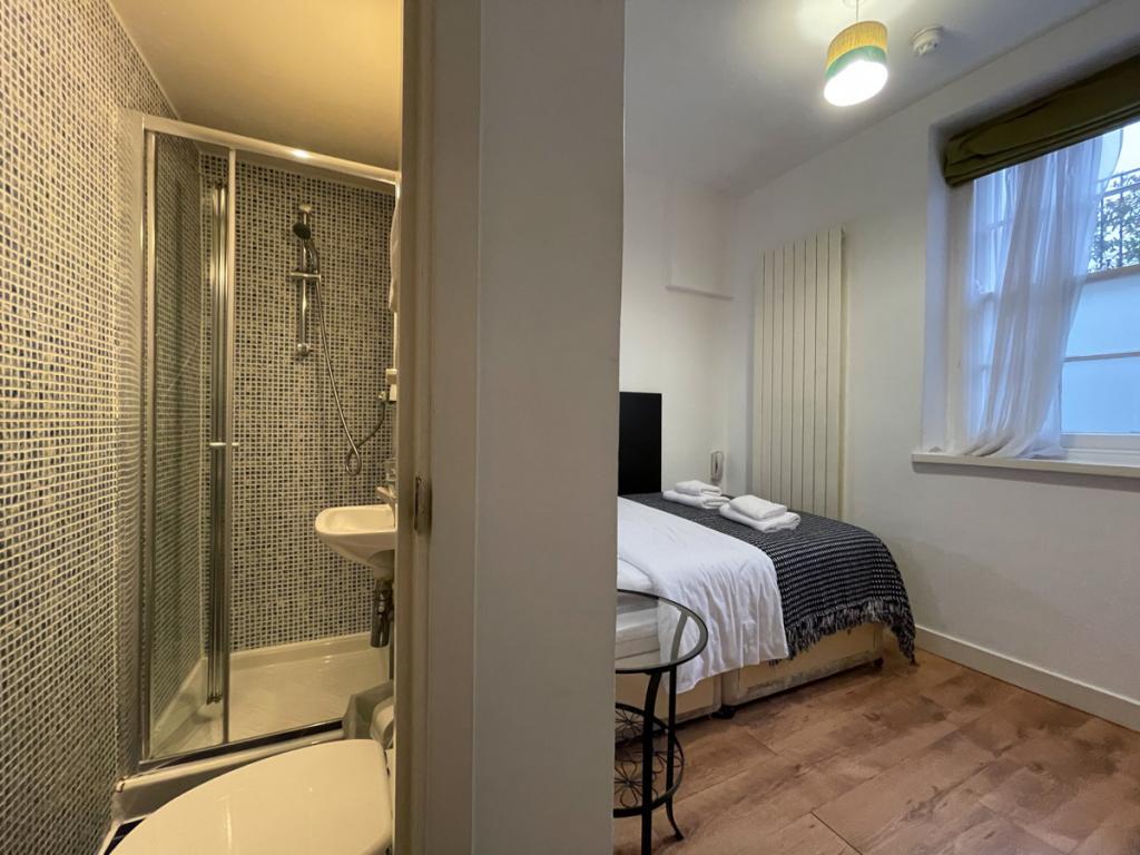 Flat North Gower Street in Greater London