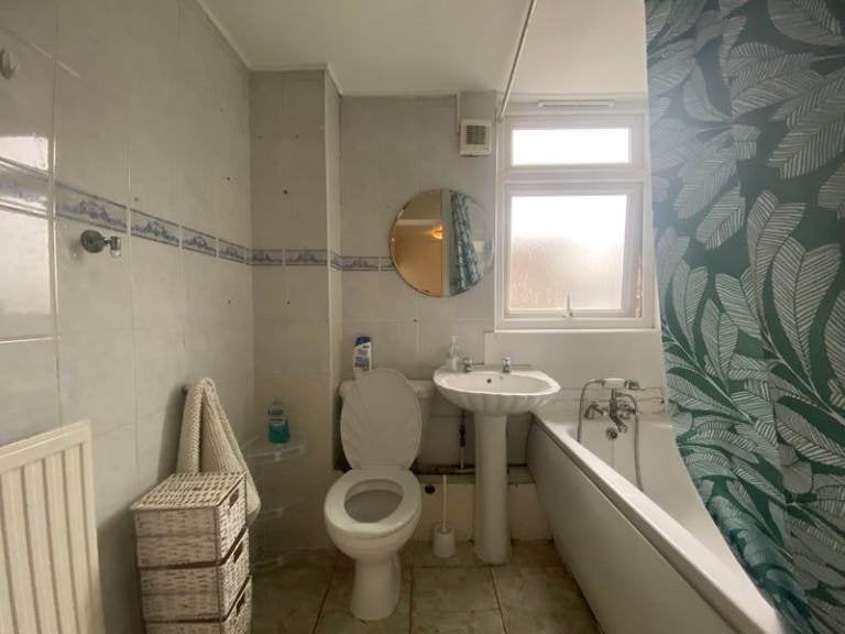 Room Blackwall Tunnel Northern Approach in Greater London