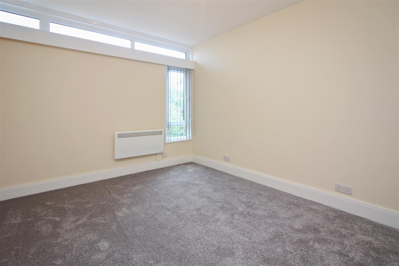 Flat New Dover Road in Canterbury