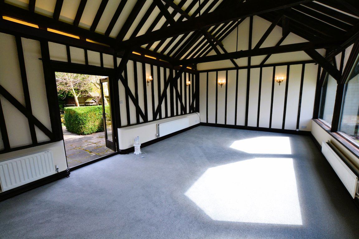 House Pegsdon Way in Shillington