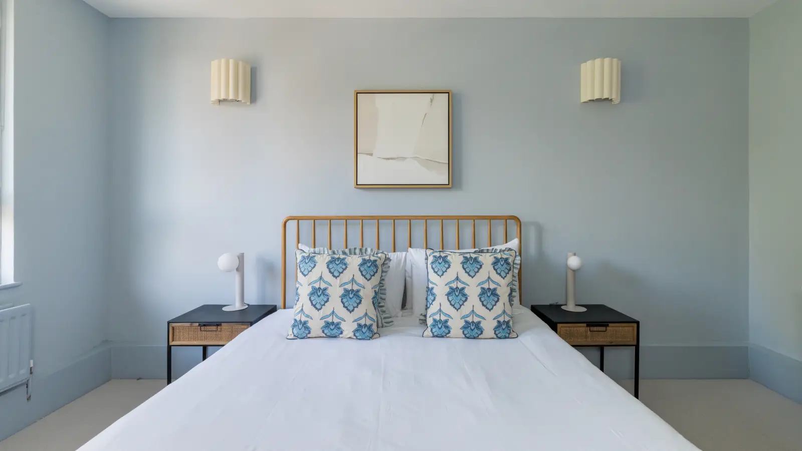 Flat Newington Green Road in Greater London