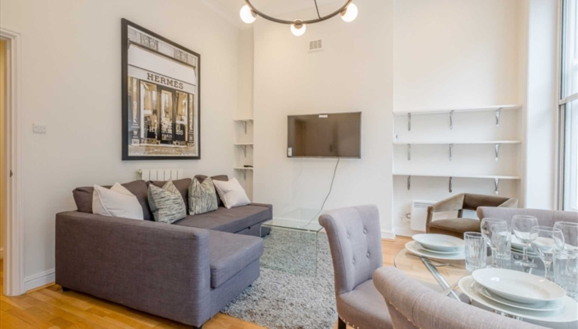 Flat Nottingham Place in City of Westminster