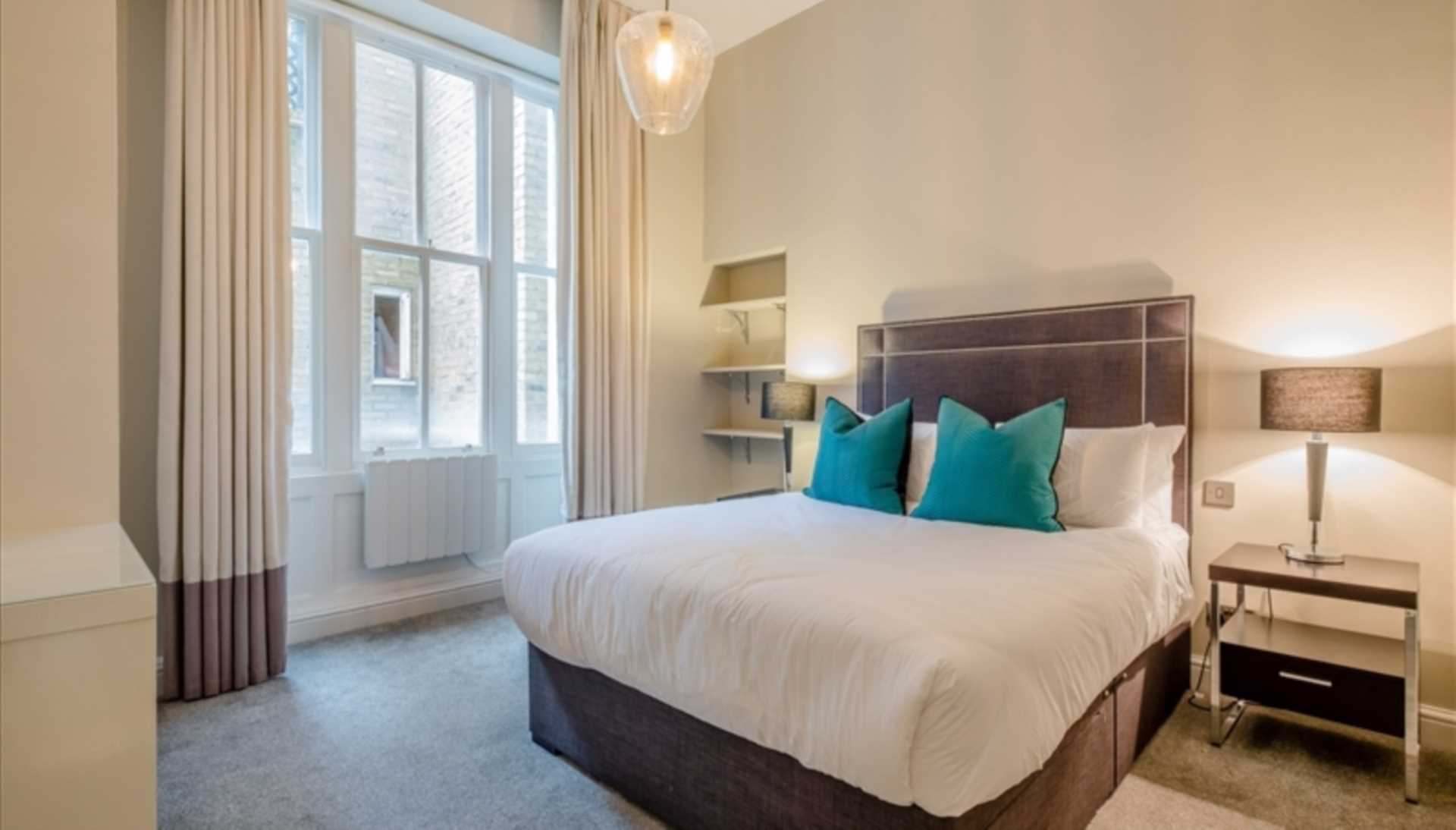Flat Nottingham Place in City of Westminster