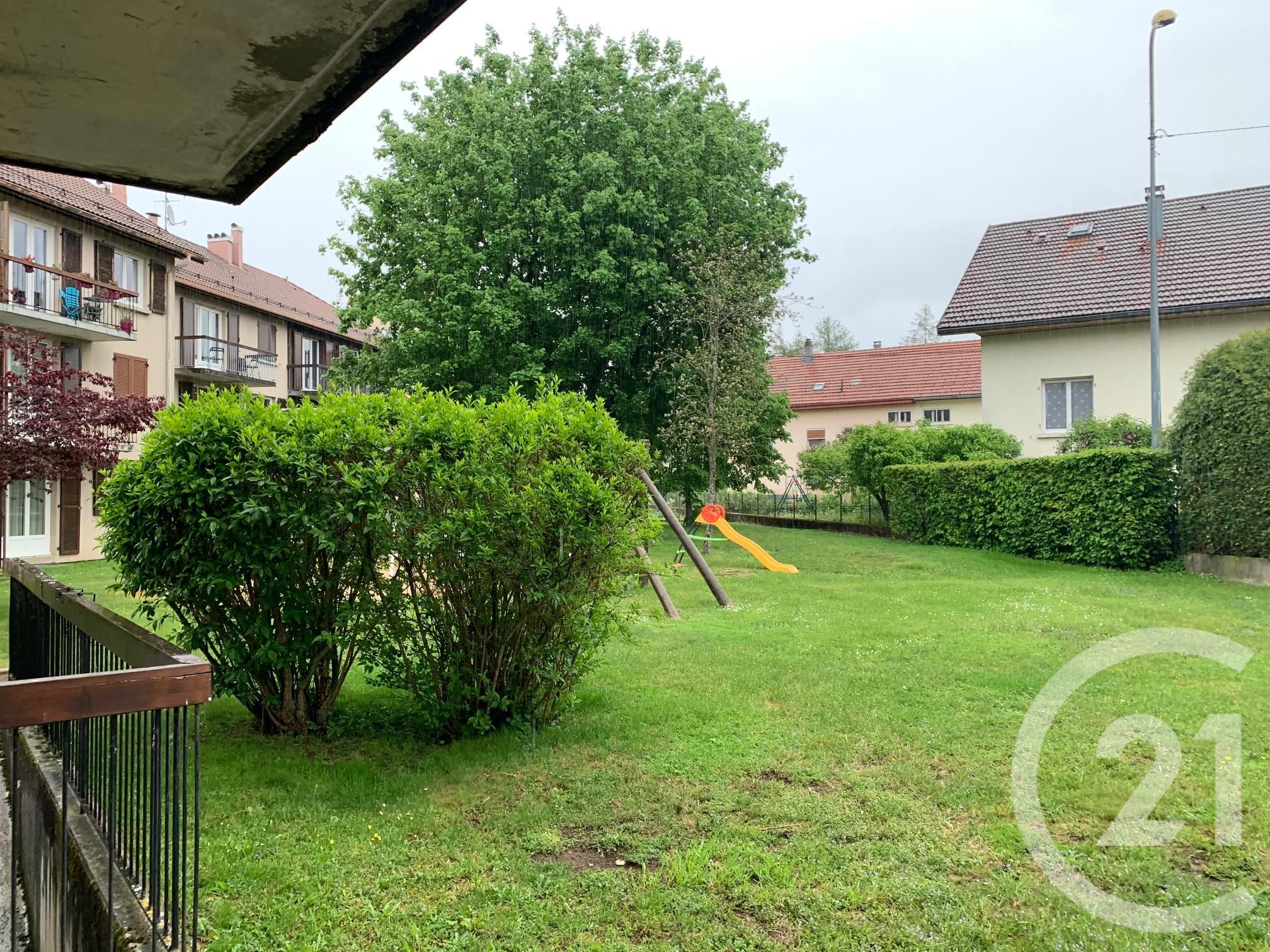 Appartement Route de Pontarlier aux Verrières de Joux à La Cluse-et-Mijoux