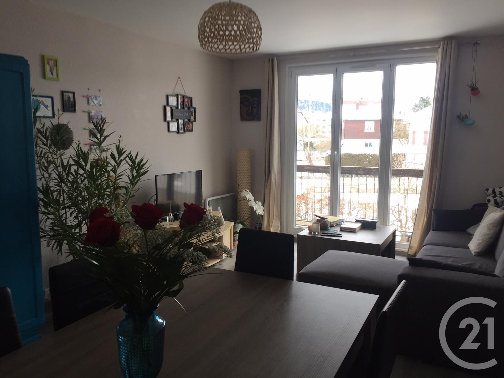 Appartement Route de Pontarlier aux Verrières de Joux à La Cluse-et-Mijoux