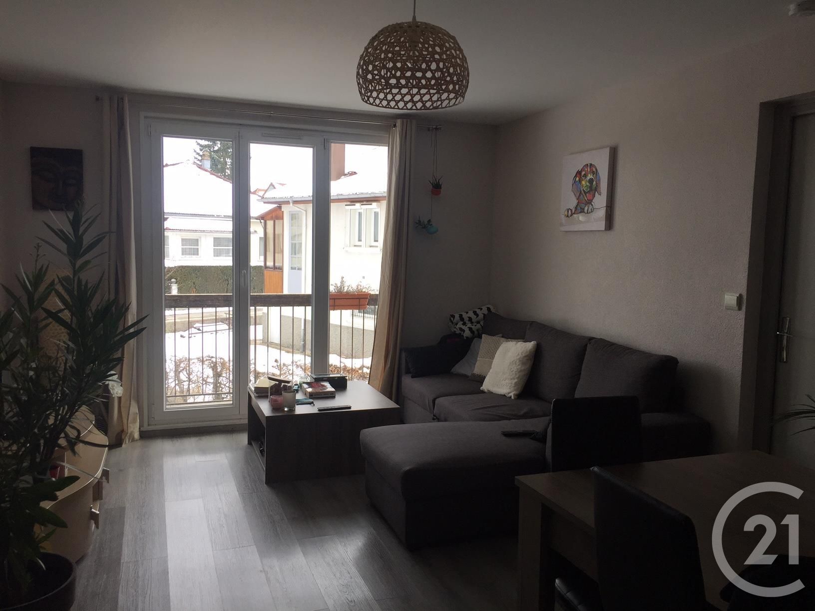 Appartement Route de Pontarlier aux Verrières de Joux à La Cluse-et-Mijoux