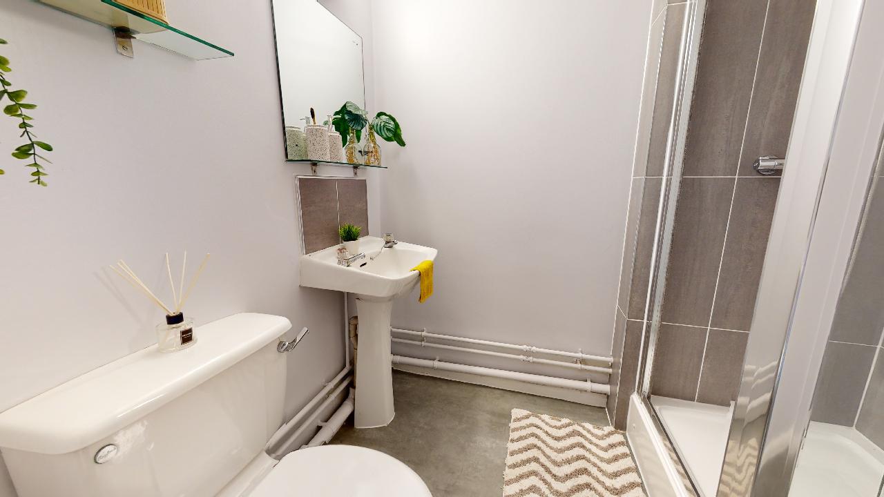 Room Granby Row in Manchester