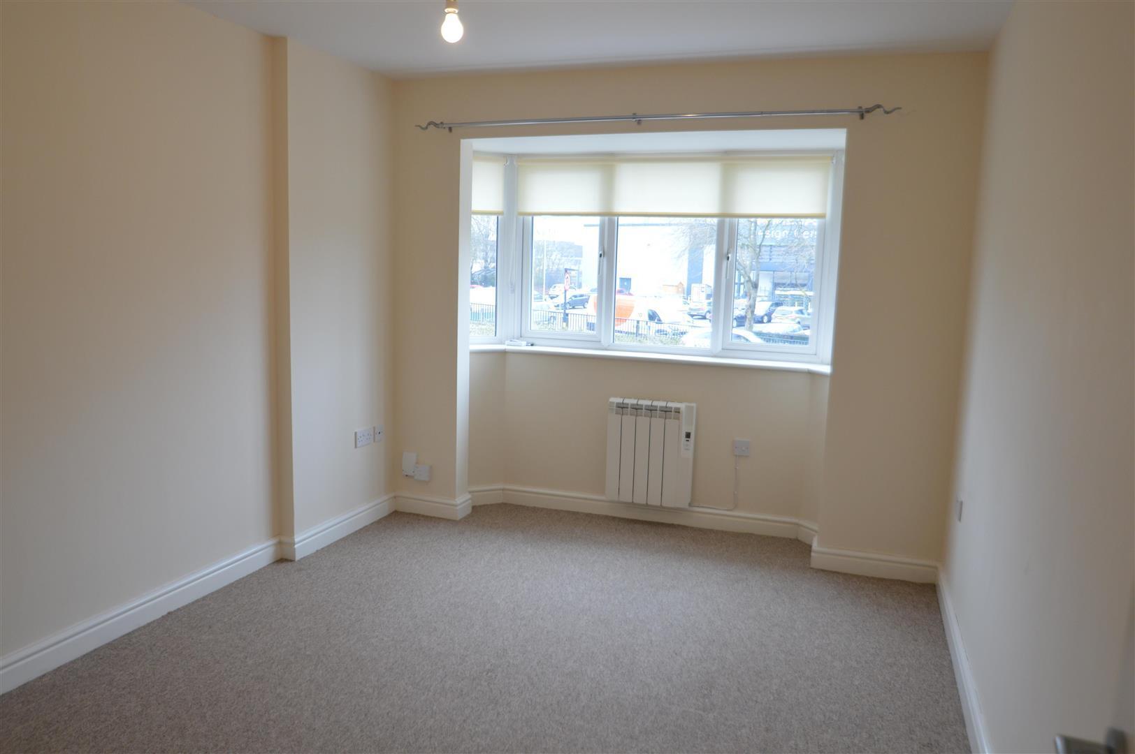 Flat Harborne Lane in Birmingham