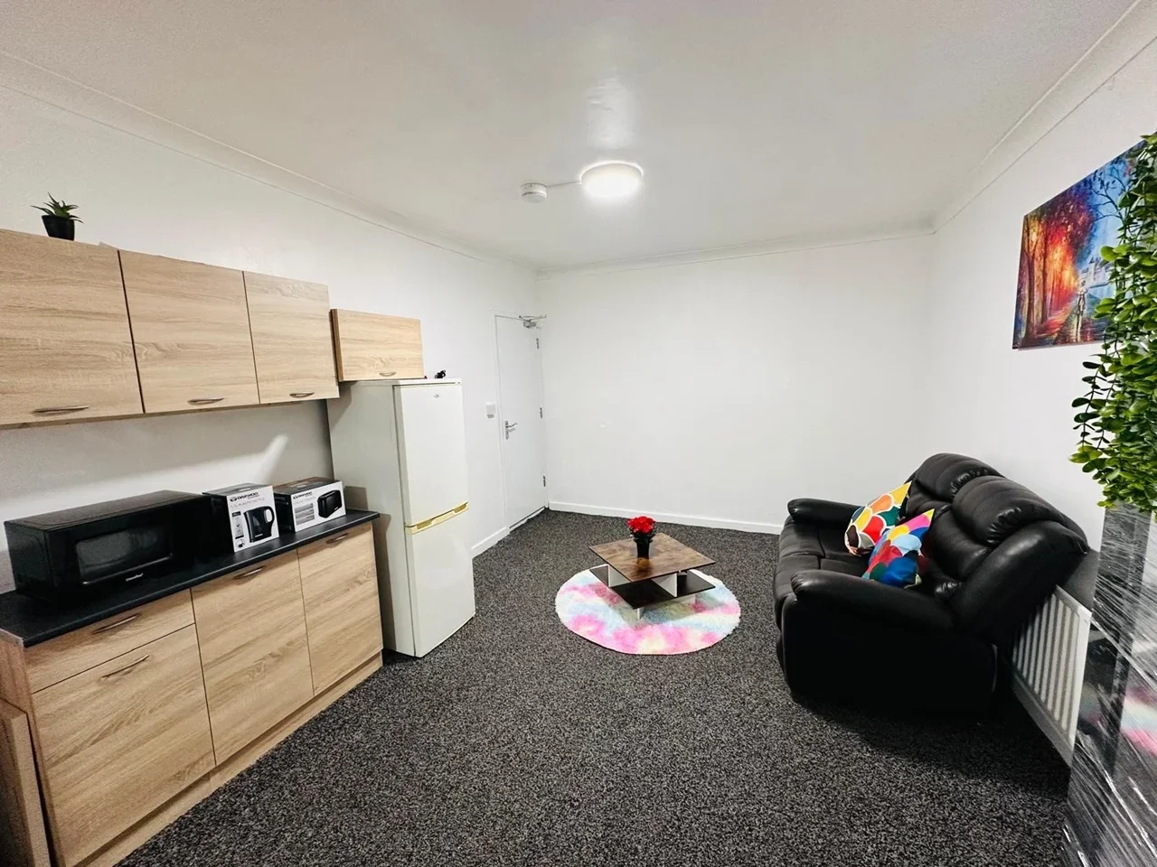 Room Lady Margaret Road in Greater London