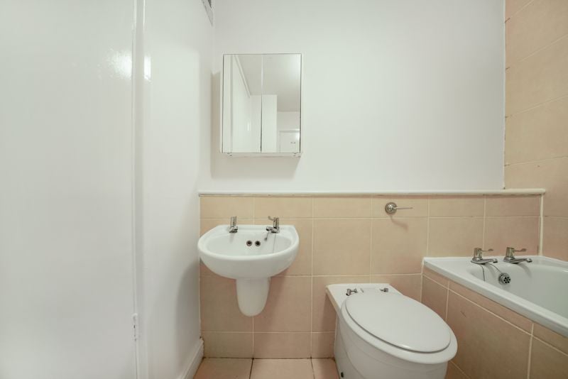 Flat Regent Square in Greater London