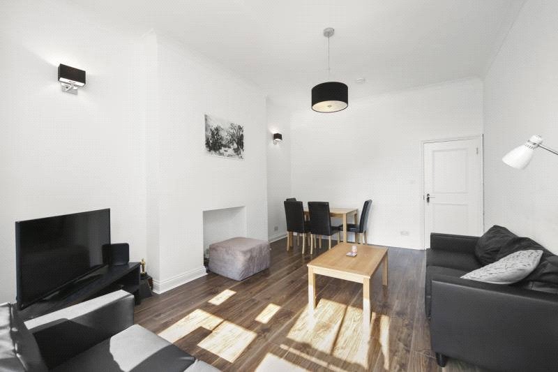 Flat Uxbridge Road in Greater London