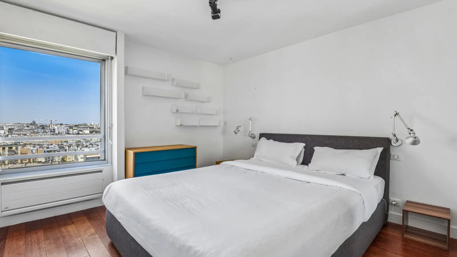 Appartement Quai de Jemmapes à Paris