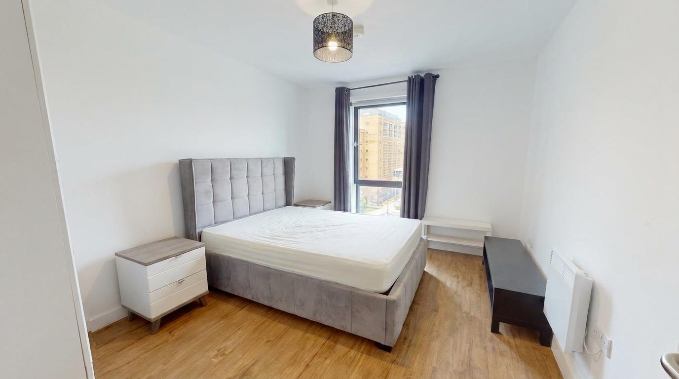 Flat Saxton Lane in Leeds