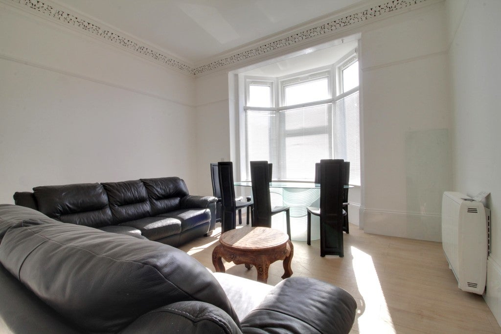 Flat Packwood Close in Birmingham