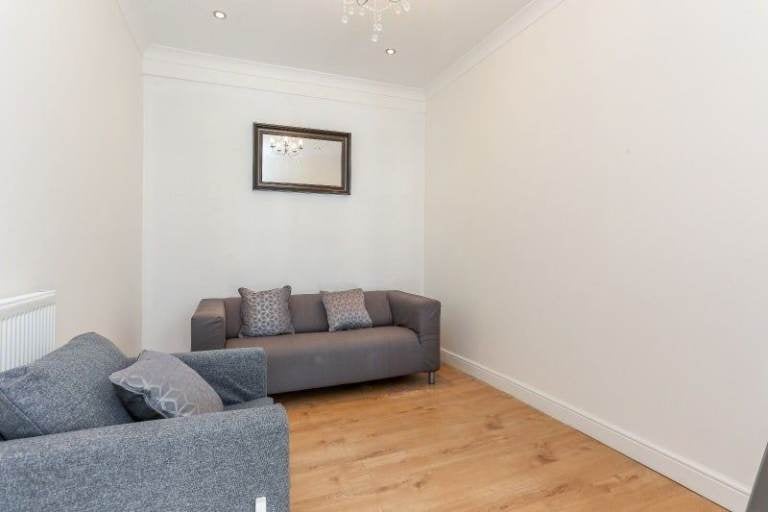 Room Elephant and Castle in Greater London