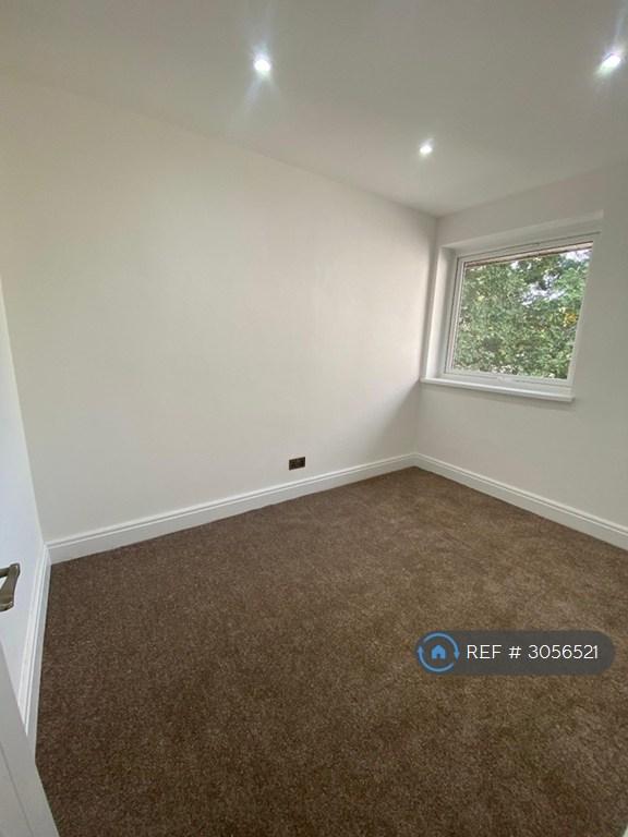 Flat Merriam Close in Greater London