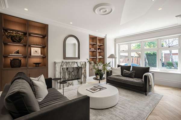 House Edge Hill in Greater London