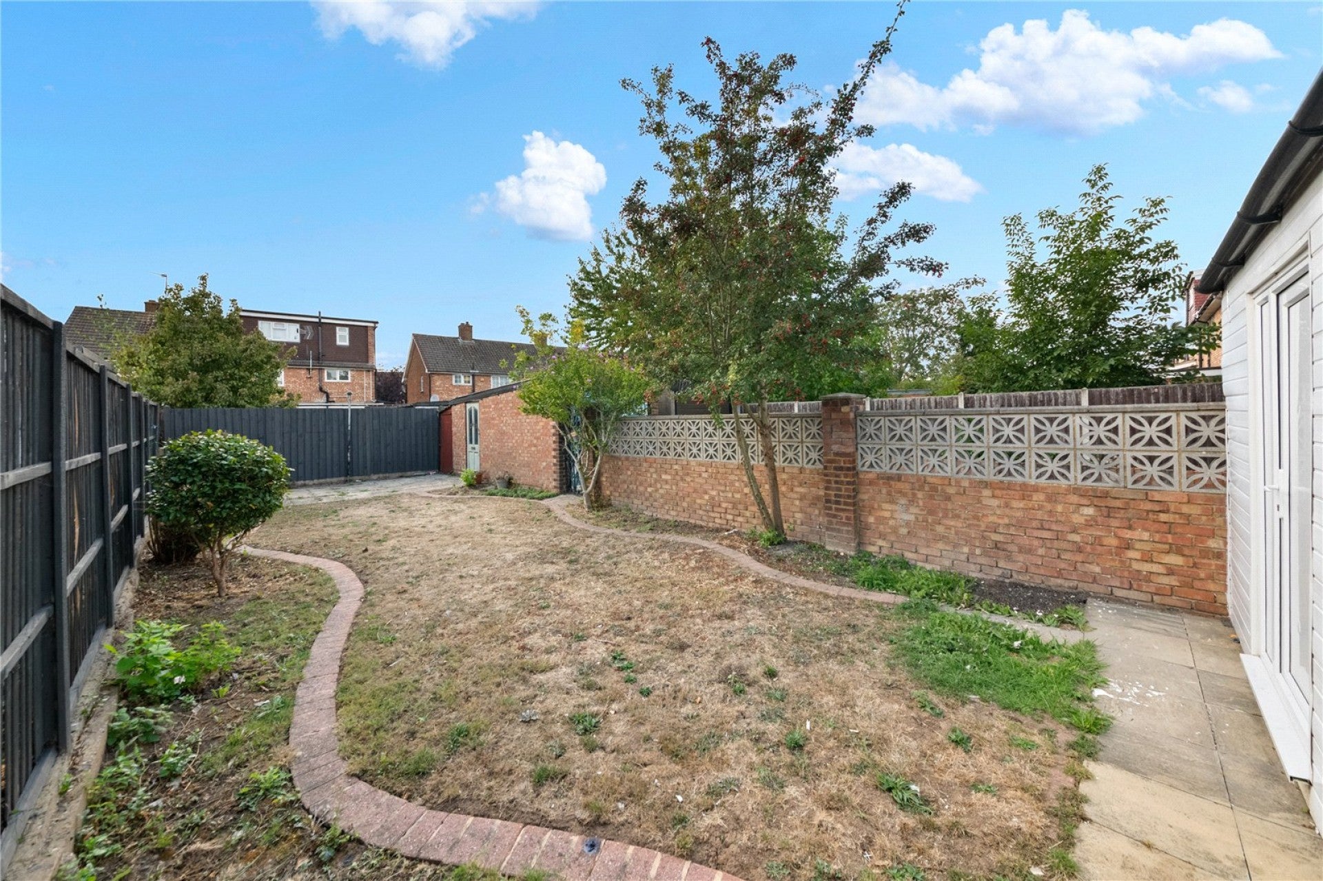 House Sipson Road in Greater London