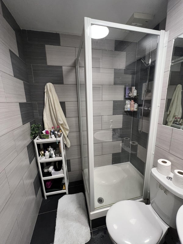 Room North Bank in City of Westminster
