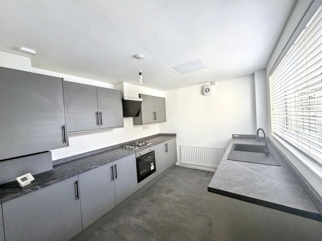 Flat Renwick Road in Newsham