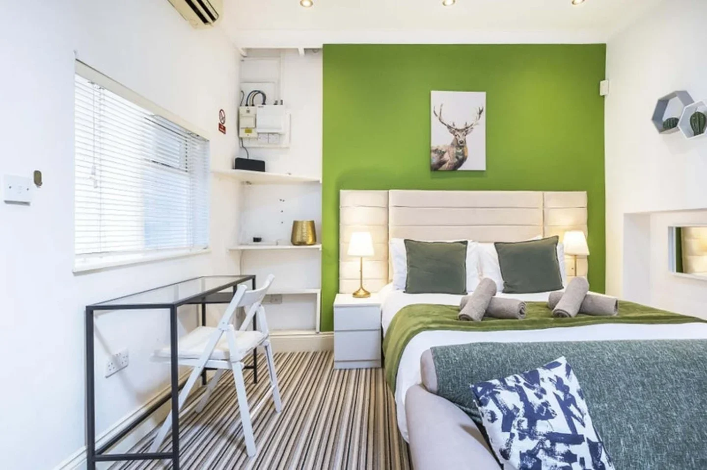 Flat Studd Street in Greater London