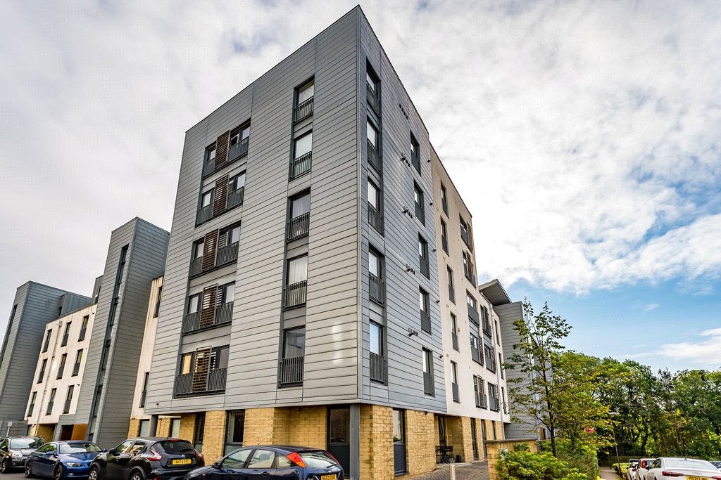 Flat Kimmerghame Drive in City of Edinburgh